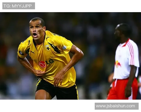 足球巨星的日常：训练、休闲与家庭时光的一天全记录